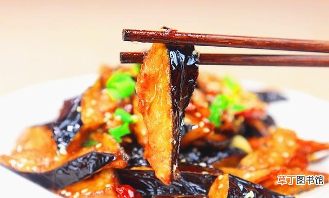 茄子的5种素烧做法 茄子的家常做法简单又好吃