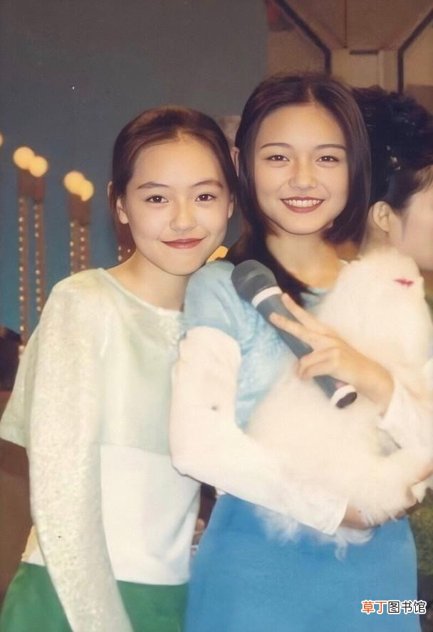 治愈系精灵短卷发有多美 日系甜美发型