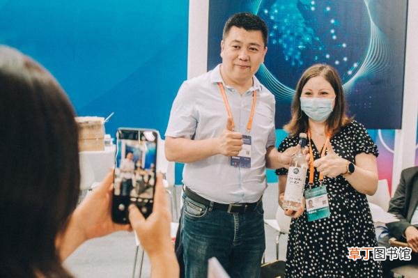 有哪些真实的创业故事,一个希腊姑娘在宁波的创业故事