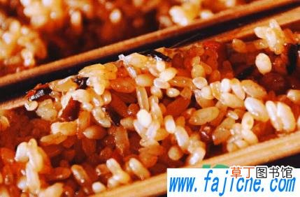 煮竹筒饭用什么竹子 竹筒饭煮还是蒸