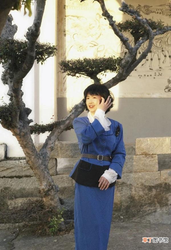平时穿结婚的衣服好不好 结婚时穿的衣服叫什么