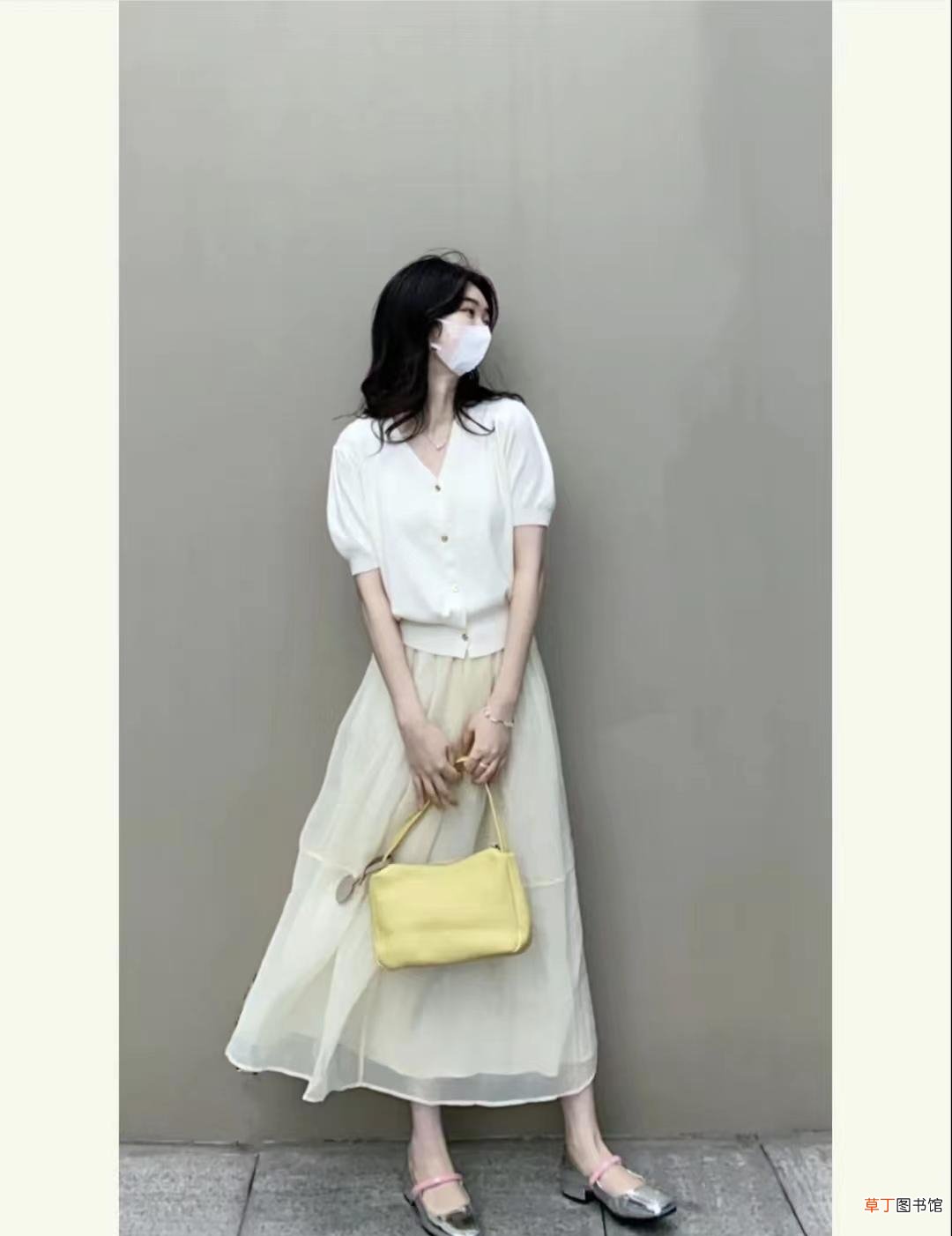 女生第一次约会穿什么衣服好 女生约会穿什么衣服好