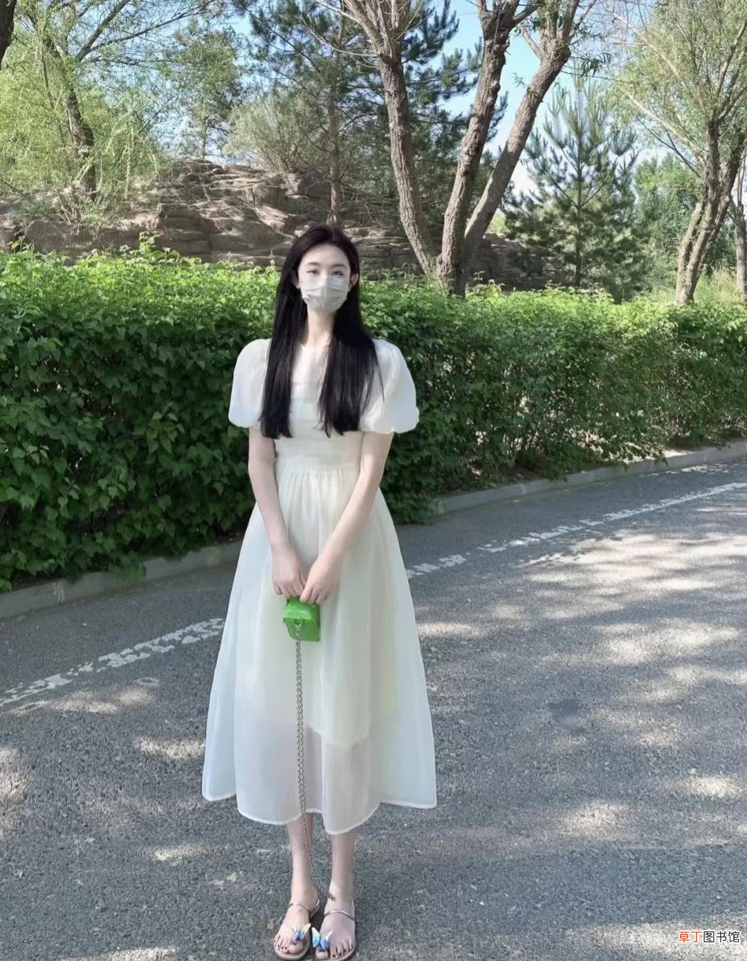 女生第一次约会穿什么衣服好 女生约会穿什么衣服好