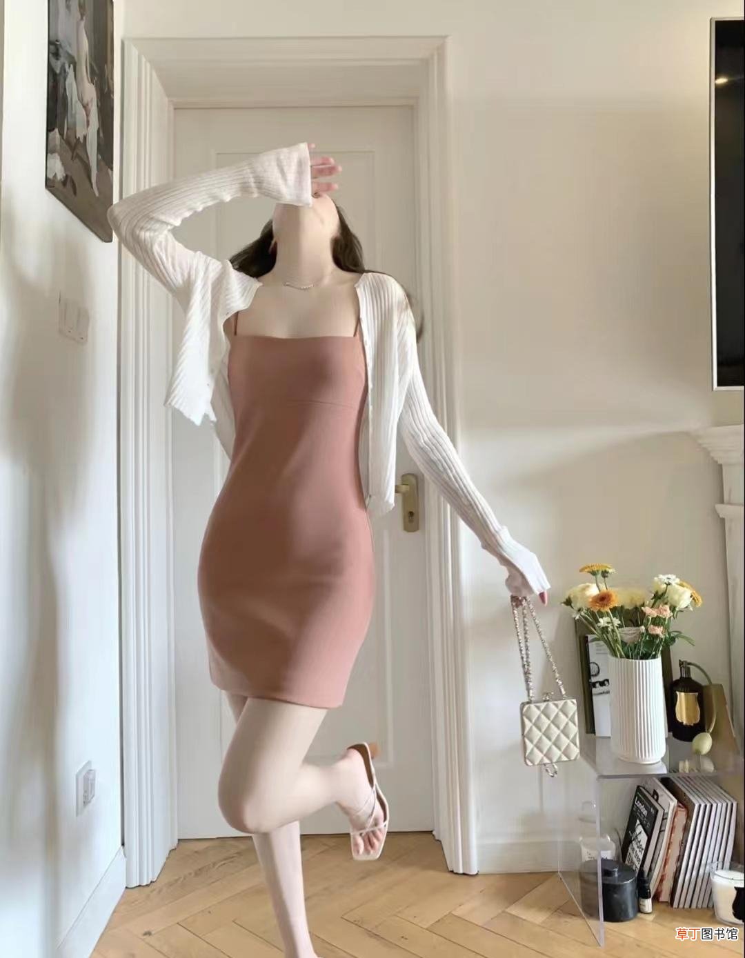 女生第一次约会穿什么衣服好 女生约会穿什么衣服好