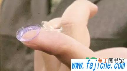 隐形眼镜破了在眼睛里有什么感觉 隐形眼镜破了一个小缺口还能用吗