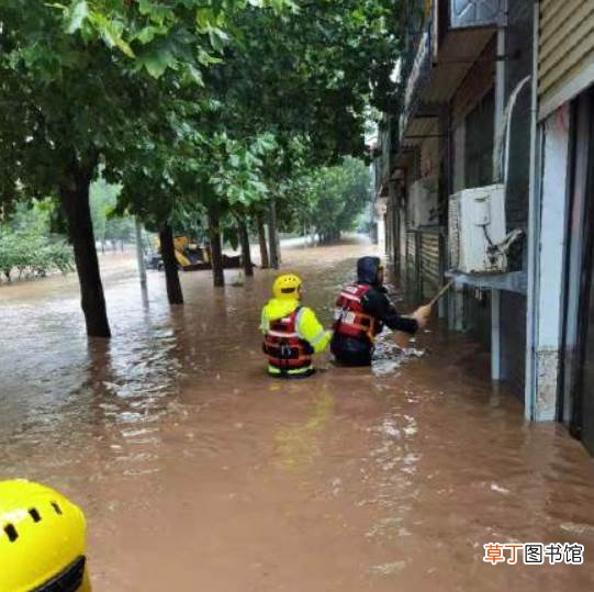 三天下完一年的雨！小鹏汽车捐款1500万驰援河南 千年一遇特大暴雨