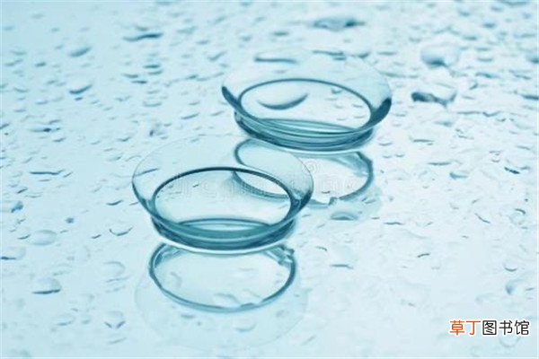 隐形眼镜几天换一次水