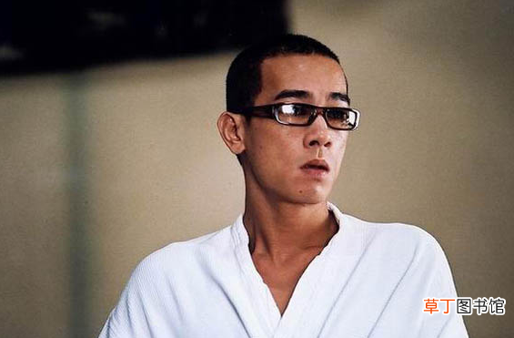 陈小春的心酸成长史 陈小春个人资料