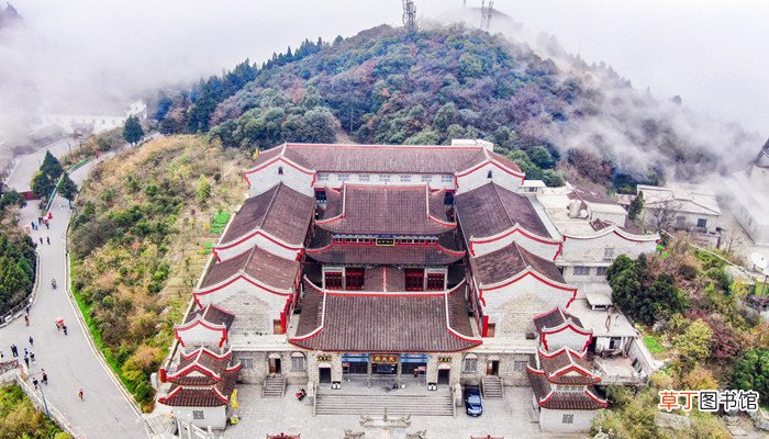 五岳三山指的是哪些山