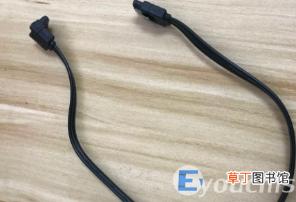 硬盘安装教程图文 电脑硬盘怎么装