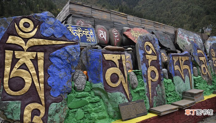 壤塘县海拔多少米