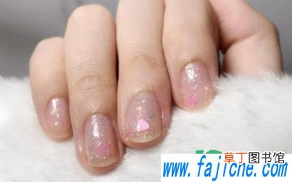 可撕拉指甲油可以保持多久 撕拉甲油怎么抹持久