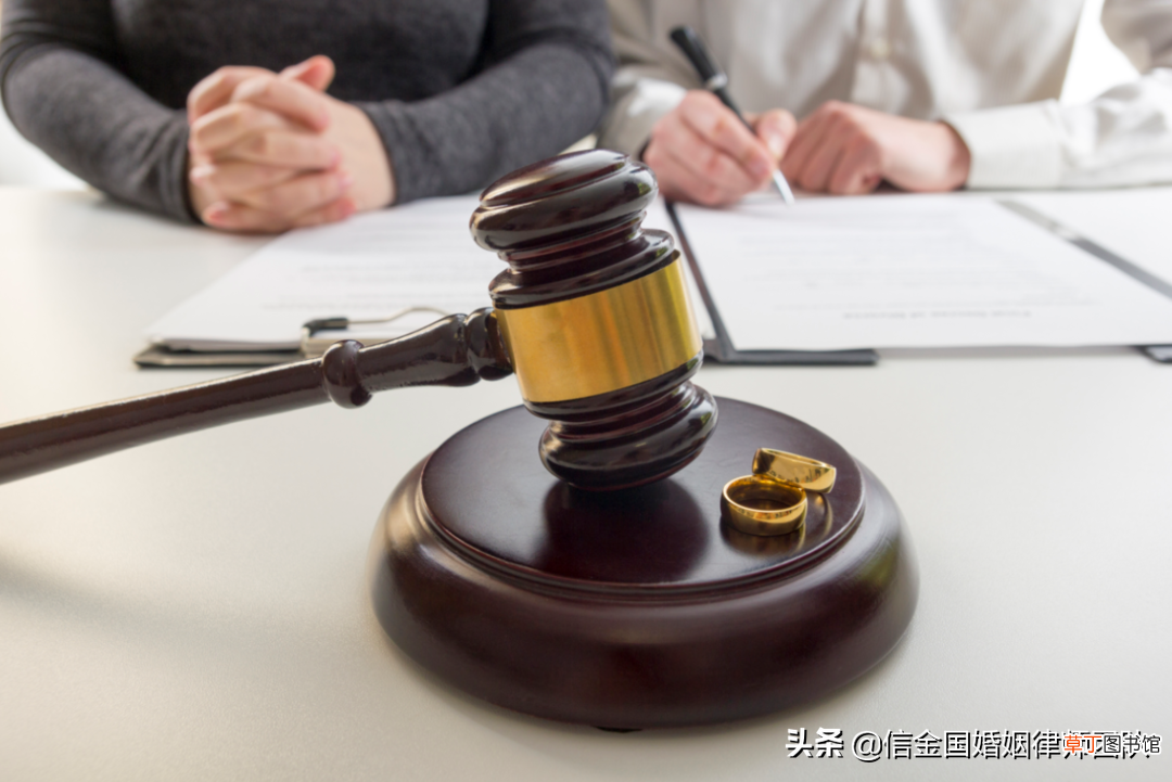 更改户口本婚姻状况去哪里办理 更改户口本婚姻状况需要什么证件