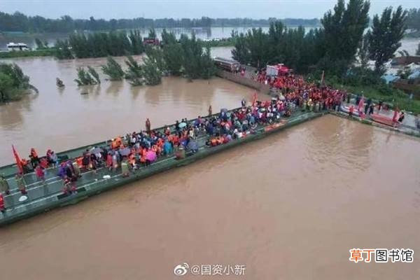 新乡告急！“救援航母”来了：应急动力舟桥已转移上千人