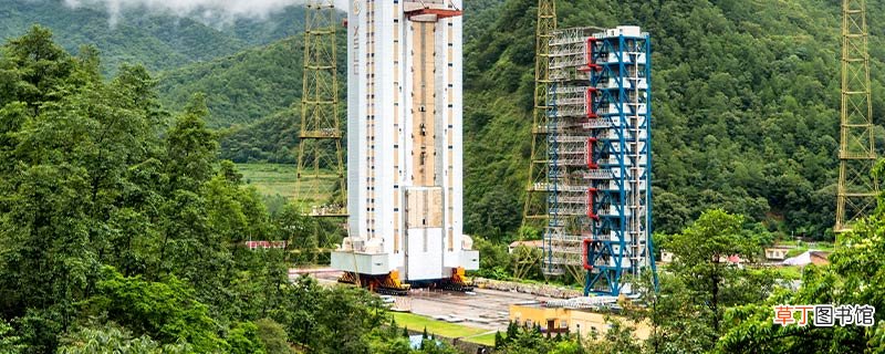 四川卫星发射基地叫什么