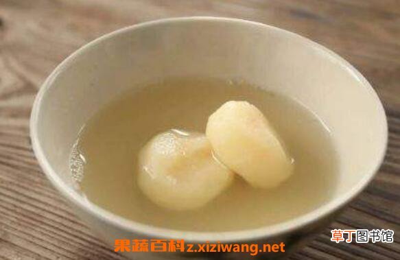 马蹄煮水喝有什么功效 马蹄煮水的功效与禁忌