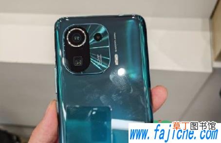 小米11pro值得入手吗 小米11Pro售价为什么这么贵