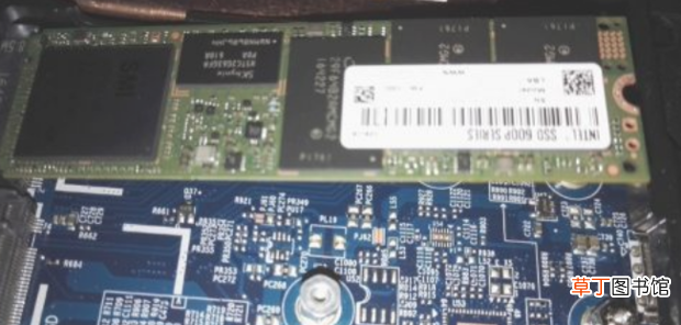 NGFF M.2固态硬盘的安装方法