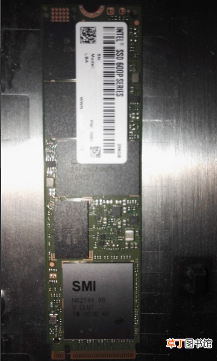 NGFF M.2固态硬盘的安装方法