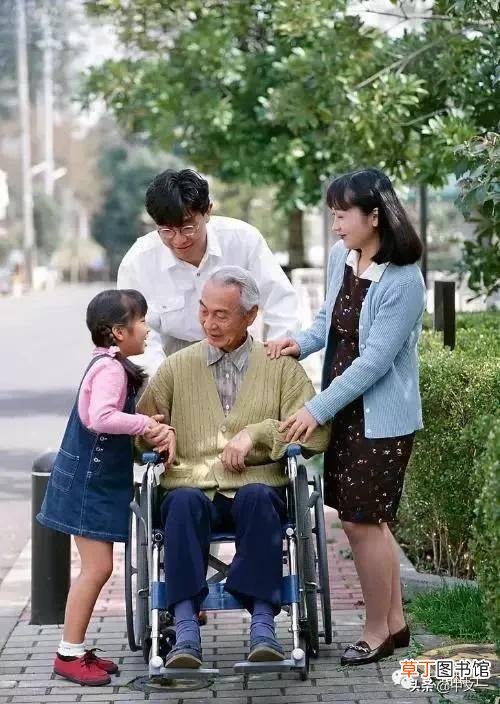 家里老人不讲理又自私怎么办 为什么有的老人总是折腾子女