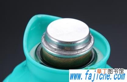 开水瓶塞为什么会蹦开 开水瓶塞拔不出来怎么办