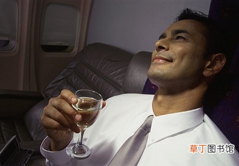 酒喝多了都伤身！ 关于喝酒的5个误区要谨慎