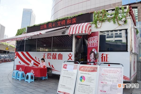 女大学生染艾滋传给300男性，预防艾滋这三点需要做到