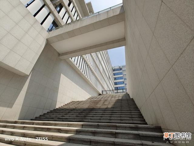电脑时间不同步了怎么回事 电脑时间不同步