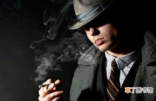吸烟姿态也能暴露男人的性态度