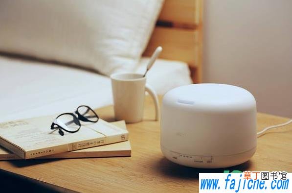 加湿器的水可以养鱼吗 加湿器的水可以直接给鱼缸换吗