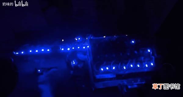 可跑程序 B站焊武帝爆火出圈：纯手工拼晶体管自制CPU