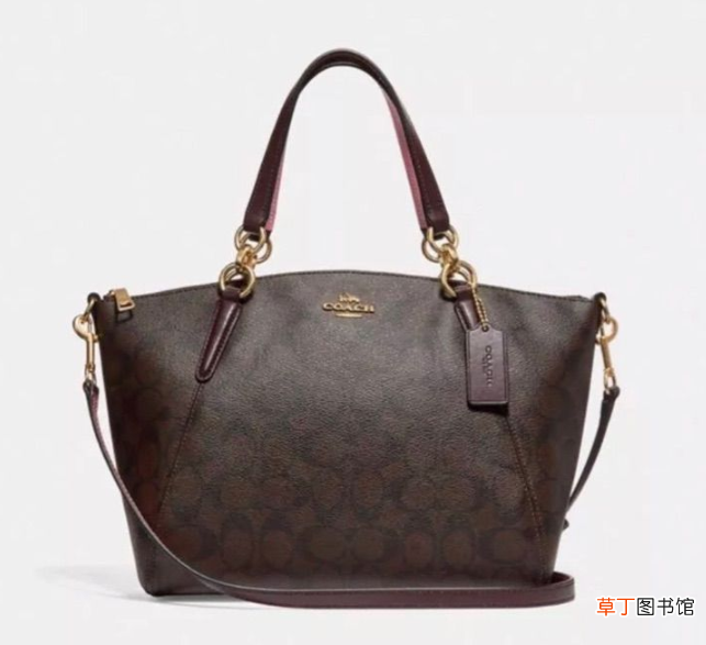 coach的皮吊牌要取下来吗