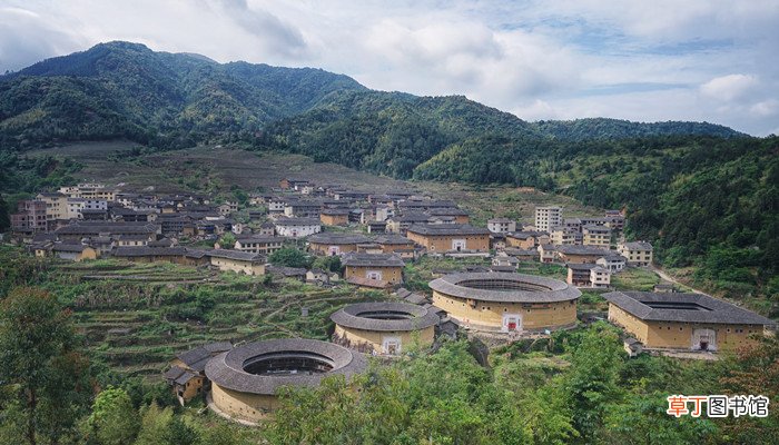 福建土楼的历史背景