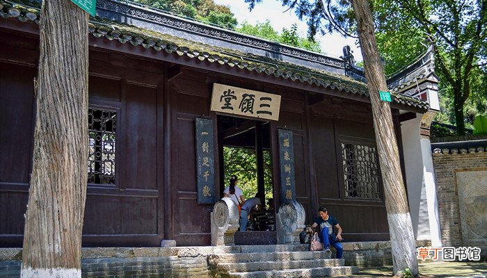 诸葛亮借东风是什么季节