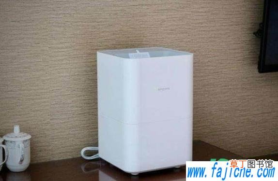 加湿器可以放在冰箱上面吗 加湿器可以放在冰箱旁边吗