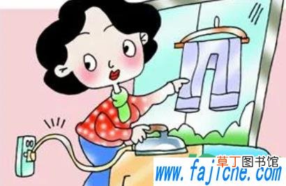 电熨斗漏水怎么修 电熨斗底部漏水还能继续用吗