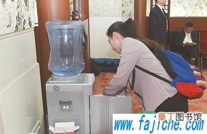 为什么饮水机里出来的水脏 饮水机出来的水脏怎么办