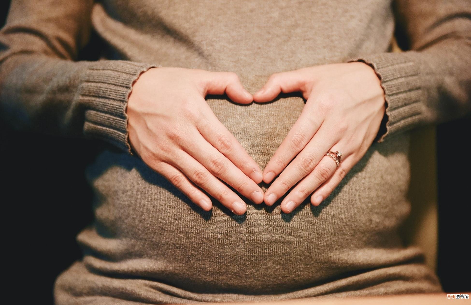 孕妈妈上火后怎么办 秋冬季孕期怕上火怎么吃