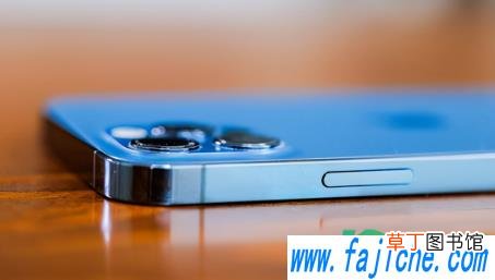 iPhone12oled显示屏怎么样 iphone12和12pro显示屏一样吗