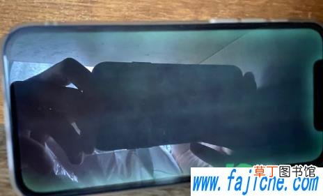 iPhone12绿屏怎么回事 iPhone12绿屏能退货吗