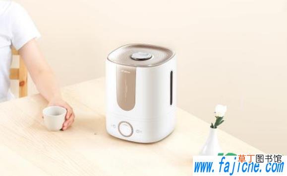 加湿器放多高效果好 加湿器放的越高越好吗