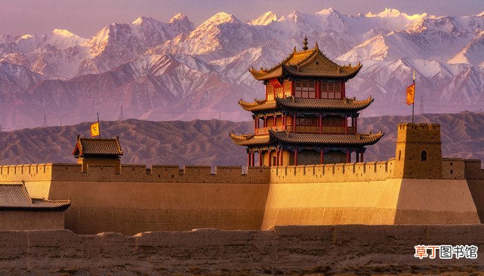 雄关是指嘉峪关还是山海关