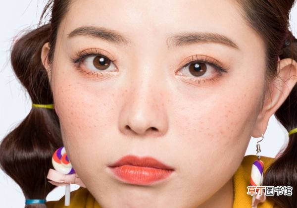 遮盖眼袋的小方法有哪些 遮盖眼袋的方法