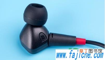 耳机的膜凹下去怎么办 耳机里面的膜脏了怎么办
