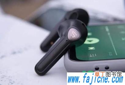 耳机不小心洗了怎么办 耳机洗了声音变小怎么办