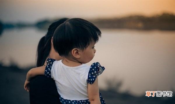 儿童打呼噜是什么原因 小孩睡觉打呼噜怎么办