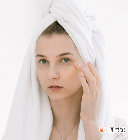 眼膜一头大一头小该怎么贴