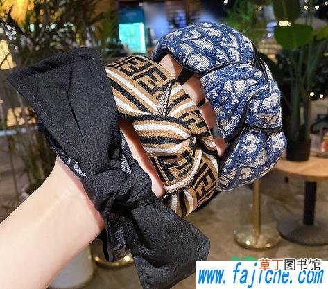 发箍带着勒耳朵怎么办 发箍带着勒耳朵是质量问题吗