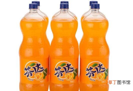 碳酸饮料的危害有哪些 碳酸饮料的好处与坏处