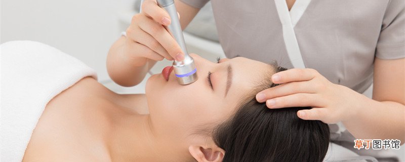 十滴水可以收缩毛孔吗 十滴水可以缩小毛孔吗